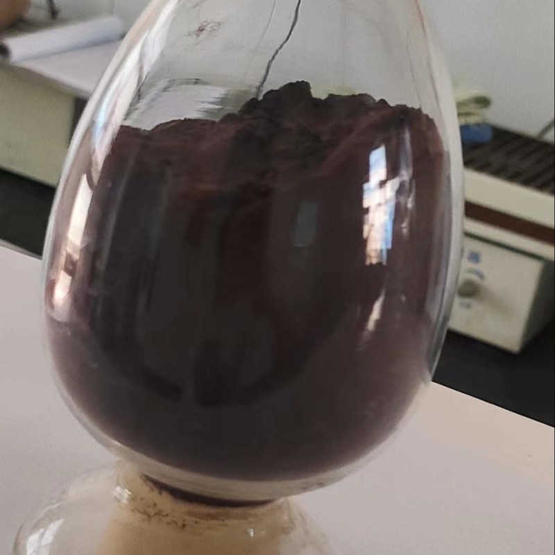 Σκοτεινό καφετί ξηρό πρωτεϊνικό χοίρειο πλάσμα κυττάρων αίματος πρόσθετων ουσιών τροφίμων γατών σκονών στα τρόφιμα γατών