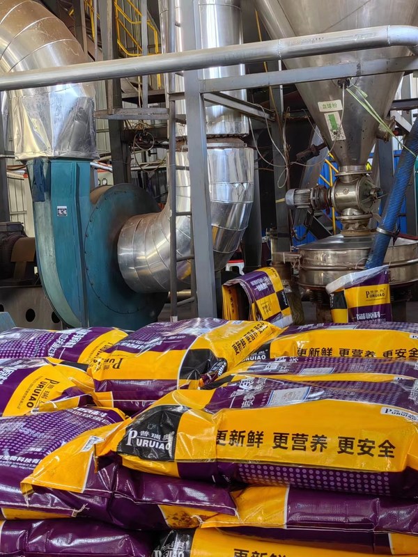 Κόκκινη καφέ σκόνη αιμοσφαιρίνης με υψηλή καθαρότητα ≥ 90% και χαμηλή περιεκτικότητα σε βαρέα μέταλλα ≤ 10 ppm